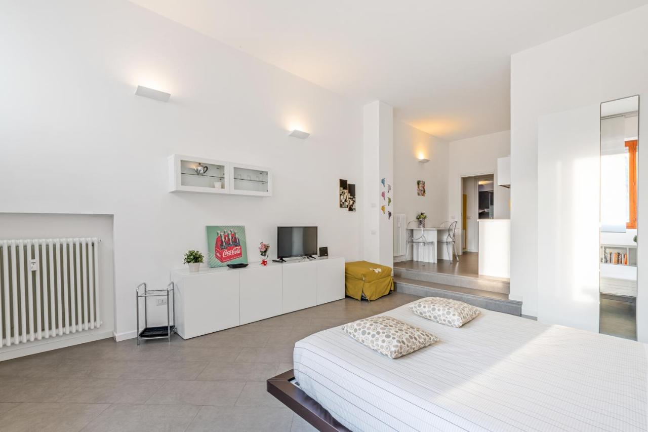 Il Salice - Affitti Brevi Italia Apartment Lecco Exterior photo